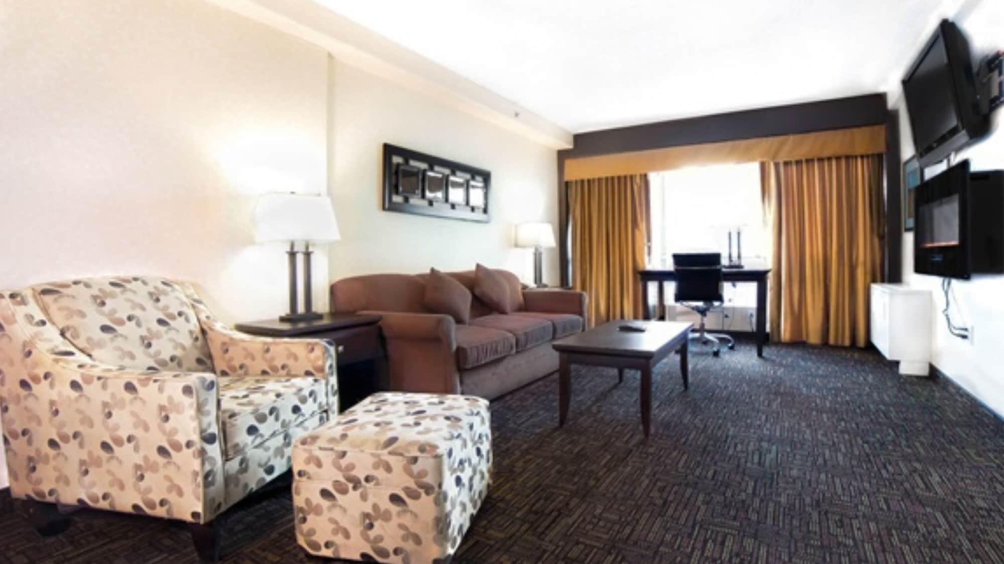 Park Town Hotel Саскатун Екстер'єр фото