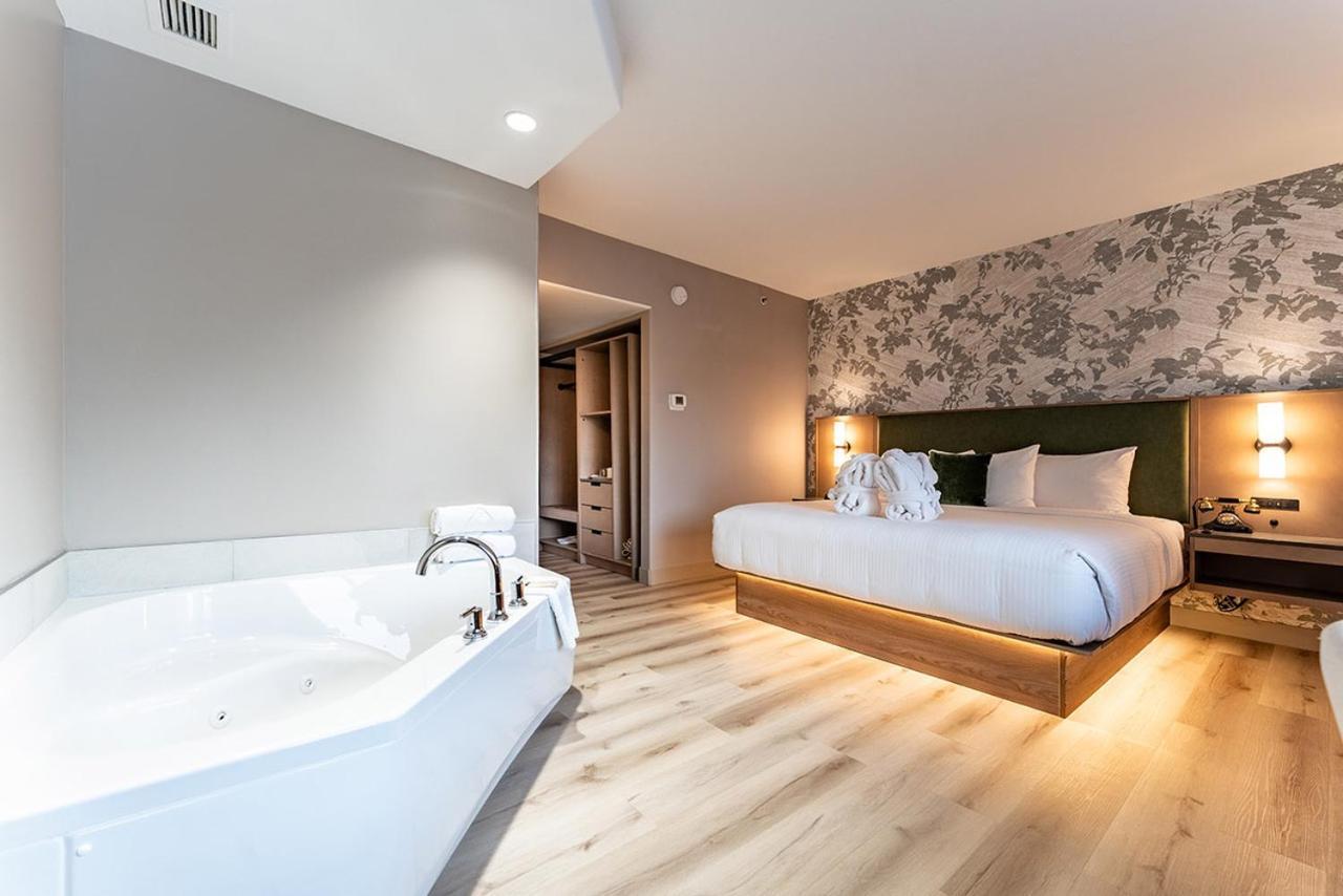 Park Town Hotel Саскатун Екстер'єр фото