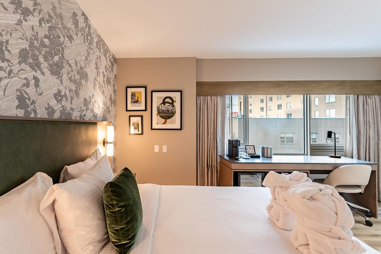 Park Town Hotel Саскатун Екстер'єр фото