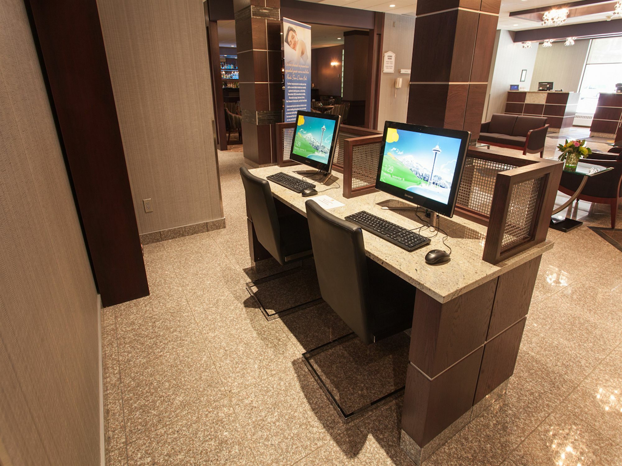 Park Town Hotel Саскатун Екстер'єр фото